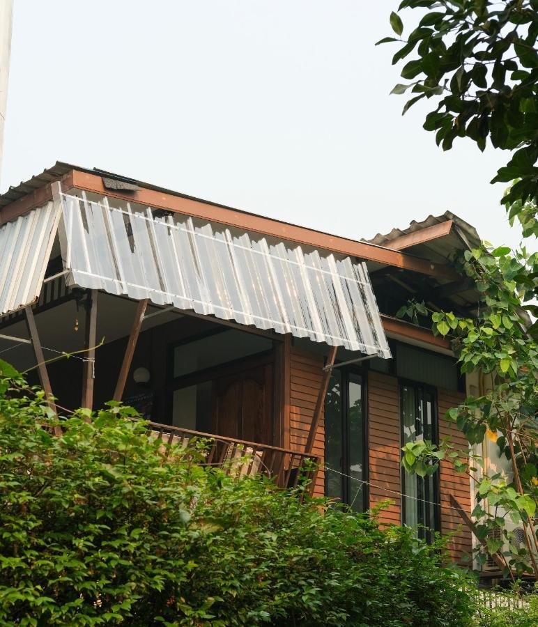 @Home Hostel Wua Lai Chiang Mai Extérieur photo